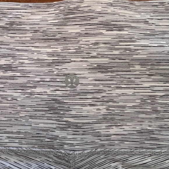 Lululemon | Wunder Under Crop (Hi-Rise) - Picture 6 of 7